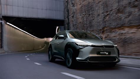 Toyota’s new electric SUV has a solar roof and a steering yoke like.